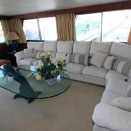 Yacht Our Alissa Bateau-hôtel *