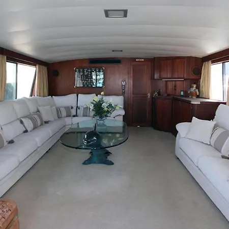 Yacht Our Alissa *